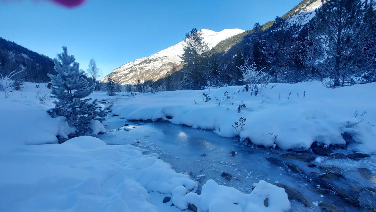 Chalet Sanset Gèdre Eksteriør bilde
