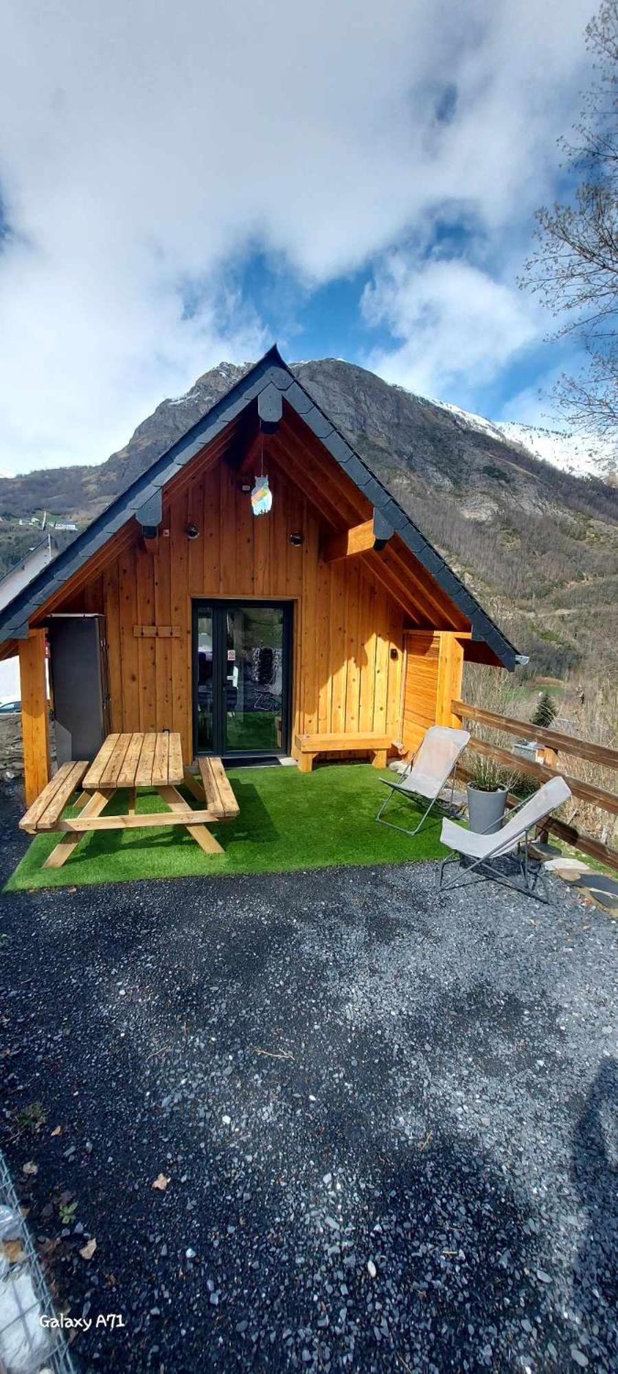 Chalet Sanset Gèdre Eksteriør bilde